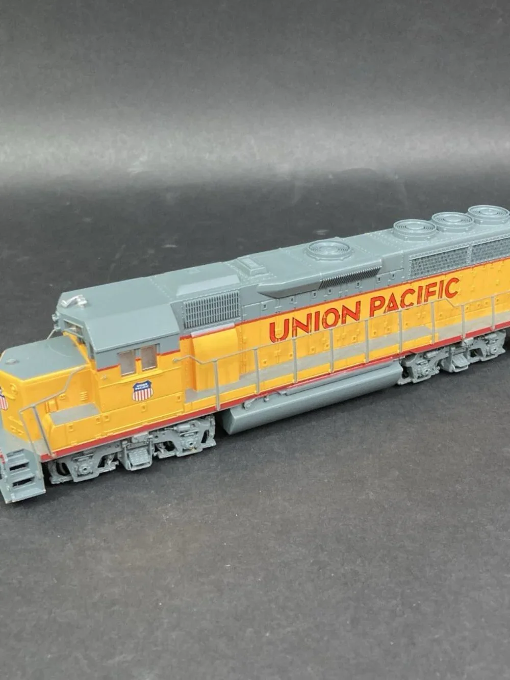 Bachmann this train